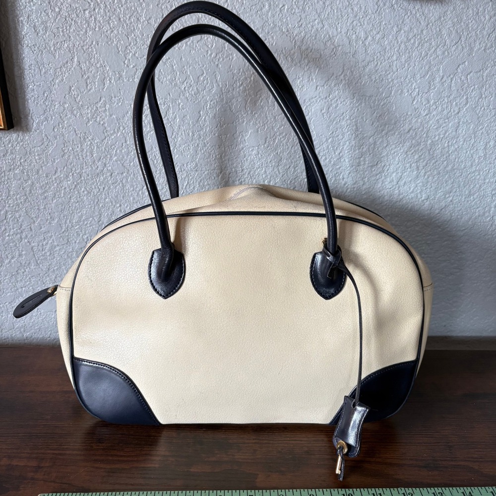 Condotti Made in France Vintage Leather Handbag‎ Cream & Navy Structured Satchel